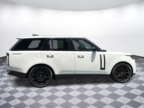 Used 2023 Land Rover Range Rover SE AWD/4WD image 8