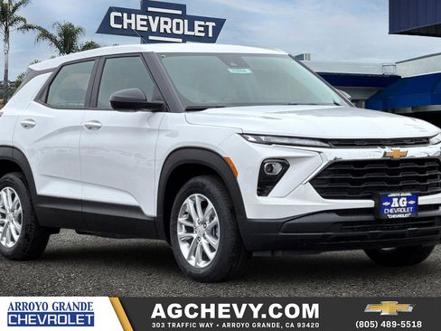 Used 2026 Chevrolet TrailBlazer LS w/ LS Confidence Package image 1