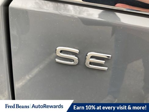 New 2026 Volkswagen Atlas SE image 9