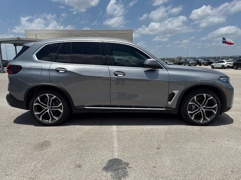 Used 2025 BMW X5 xDrive50e w/ Executive Package AWD/4WD image 5