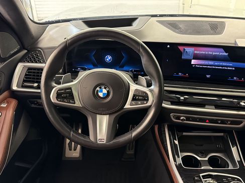 Used 2023 BMW X7 xDrive40i w/ Executive Package AWD/4WD image 30