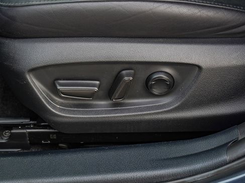 Used 2021 Toyota Avalon XSE w/ Carpet Mat Package (TMS) image 20