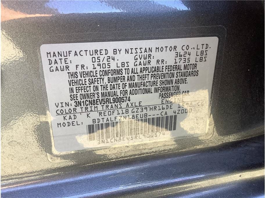 Used 2024 Nissan Versa SV FWD image 18