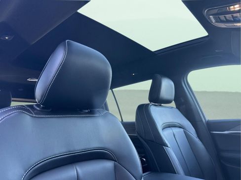 New 2025 Jeep Grand Cherokee L Limited image 16