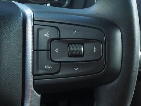 Used 2023 GMC Yukon SLT w/ SLT Premium Package AWD/4WD image 12