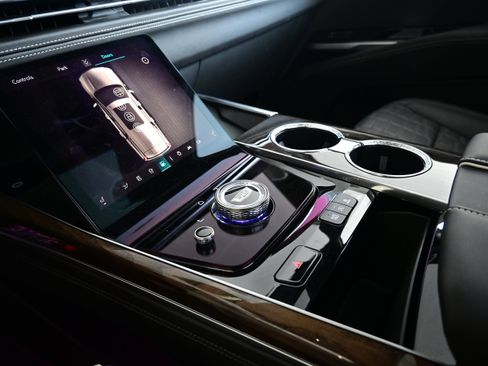 Used 2025 Cadillac Escalade Sport Platinum image 46