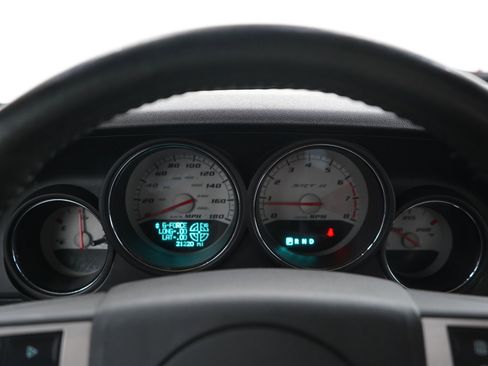 Used 2009 Dodge Challenger SRT8 RWD image 25