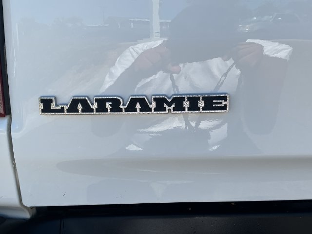 Used 2025 RAM 1500 Laramie AWD/4WD image 24
