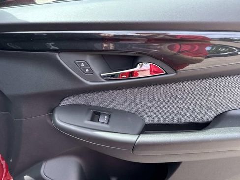 New 2026 Chevrolet TrailBlazer LT w/ Midnight Edition FWD image 33