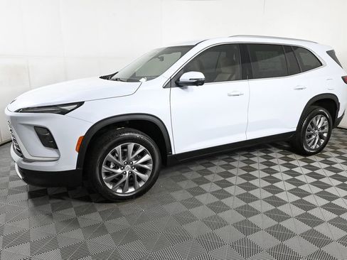 New 2026 Buick Enclave Preferred w/ Power Package image 2