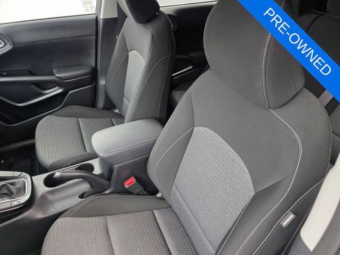 Used 2021 Kia Soul S FWD image 11