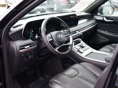 Used 2023 Hyundai Palisade Calligraphy image 13
