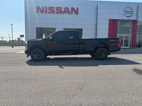 Used 2023 Ford F250 XL w/ STX Appearance Package image 4