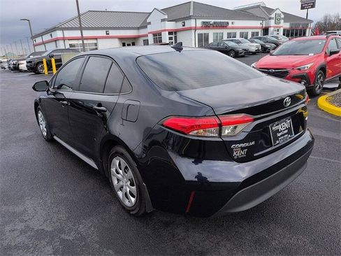 Certified 2025 Toyota Corolla LE image 5