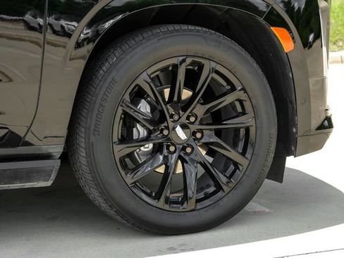 Used 2024 Cadillac Escalade Sport Platinum w/ LPO, ONYX Package AWD/4WD image 66