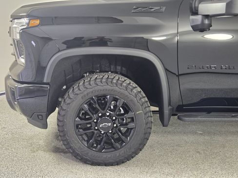New 2026 Chevrolet Silverado 2500 LT w/ Trail Boss Package AWD/4WD image 9