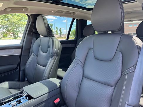 Used 2026 Volvo XC90 B6 Ultra w/ Protection Package Premier AWD/4WD image 15