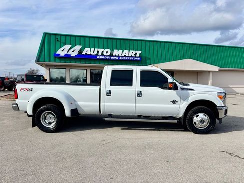 Used 2014 Ford F350 Lariat w/ Lariat Interior Package image 7