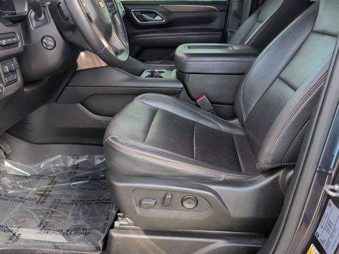 Used 2022 Chevrolet Tahoe High Country AWD/4WD image 13