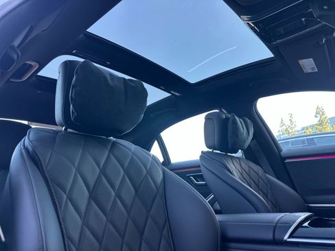 Used 2024 Mercedes-Benz S 580 4MATIC Sedan image 18