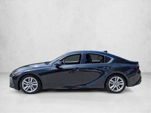 Used 2023 Lexus IS 300 w/ Comfort Package RWD image 5