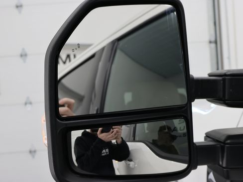 Used 2023 Ford F350 Lariat w/ FX4 Off-Road Package image 43