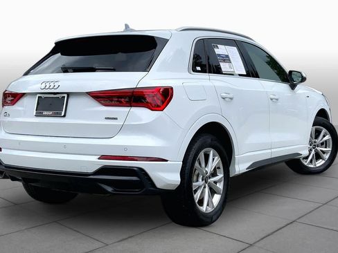 Used 2021 Audi Q3 2.0T Premium w/ Convenience Package AWD/4WD image 13