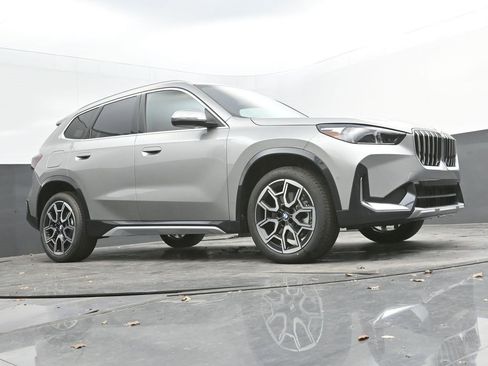 New 2026 BMW X1 xDrive28i w/ Convenience Package image 34
