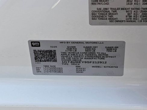 Used 2025 GMC Sierra 2500 Denali Ultimate w/ Max Trailering Package AWD/4WD image 36