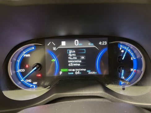 Certified 2025 Toyota RAV4 LE image 18