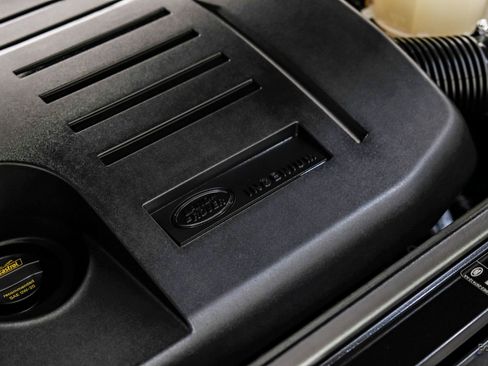 Used 2024 Land Rover Range Rover SE image 94