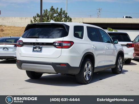 Used 2024 Honda Pilot EX-L image 7
