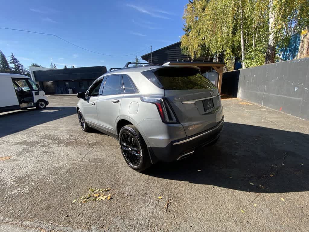 Used 2023 Cadillac XT5 Sportv w/ Technology Package AWD/4WD image 4
