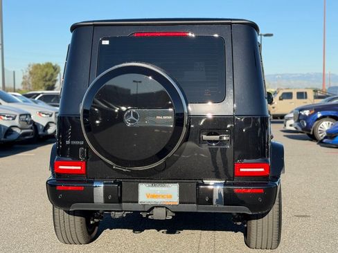 Used 2024 Mercedes-Benz G 550 image 9