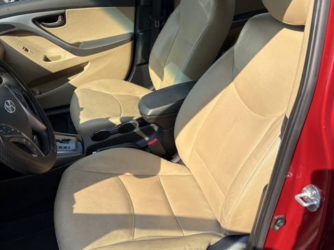 Used 2013 Hyundai Elantra Limited FWD image 6
