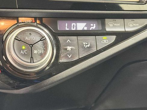 Used 2015 Toyota Prius C Two FWD image 19