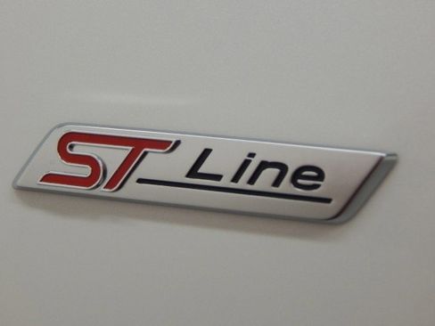 New 2025 Ford Escape ST-Line w/ Tech Pack #1 image 7