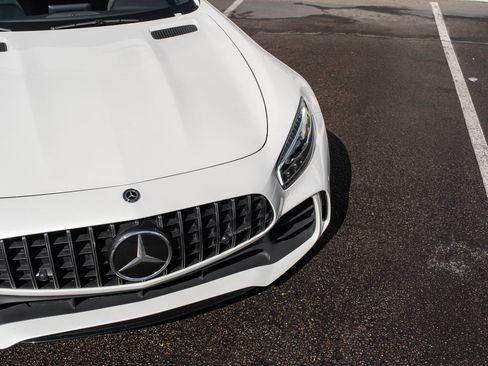 Used 2018 Mercedes-Benz AMG GT R image 12