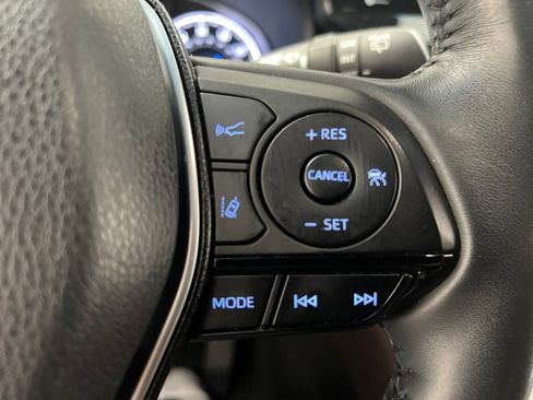 Used 2022 Toyota Venza Limited AWD/4WD image 45