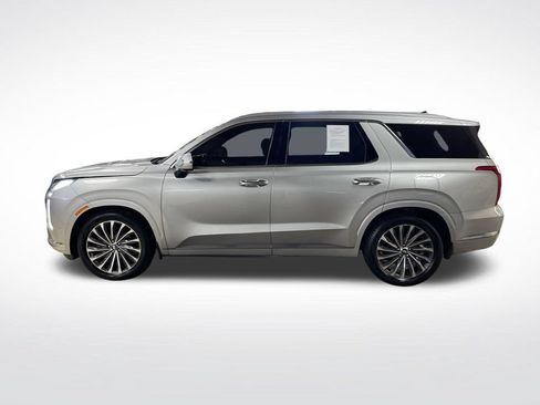 Used 2023 Hyundai Palisade Calligraphy AWD/4WD image 2