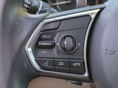 Used 2025 Acura RDX w/ Technology Package image 25