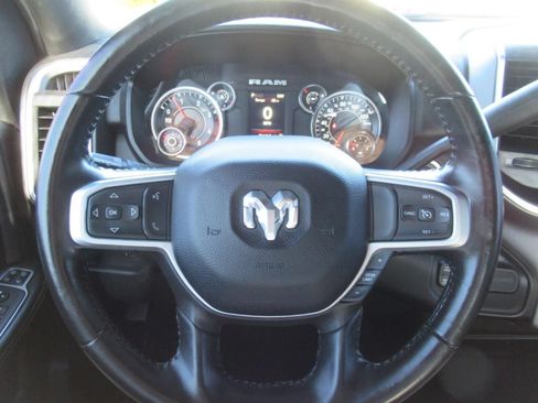 Used 2024 RAM 2500 Big Horn AWD/4WD image 22