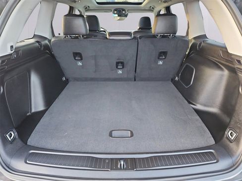 Used 2023 Jeep Grand Cherokee 4WD 4xe image 38