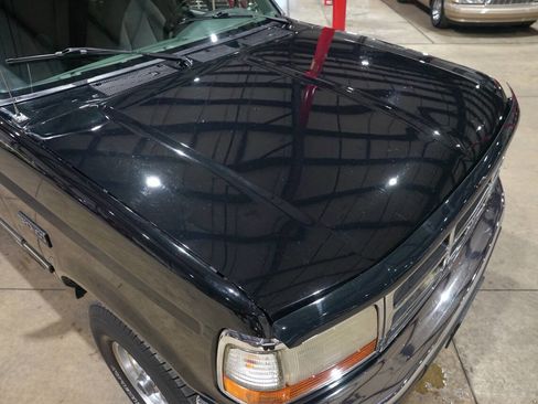 Used 1996 Ford Bronco XLT image 18