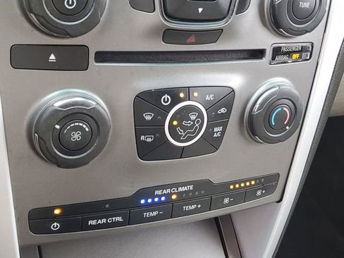 Used 2014 Ford Explorer FWD image 18