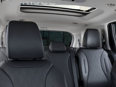 New 2026 Kia Carnival SX FWD image 27