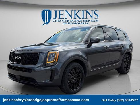 Used 2022 Kia Telluride EX w/ EX Premium Package AWD/4WD image 9