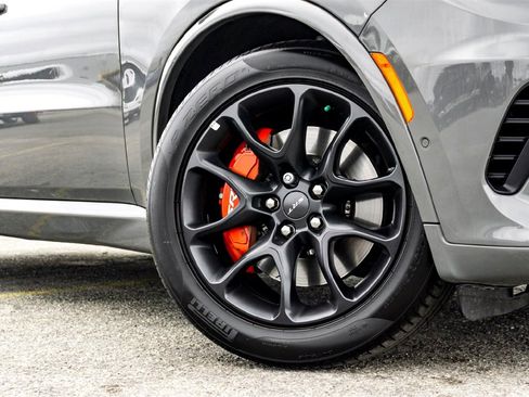 Used 2024 Dodge Durango SRT image 2