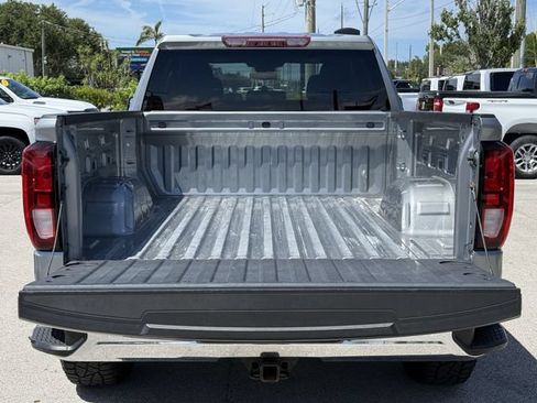 Used 2024 GMC Sierra 1500 Pro w/ Pro Value Package RWD image 12