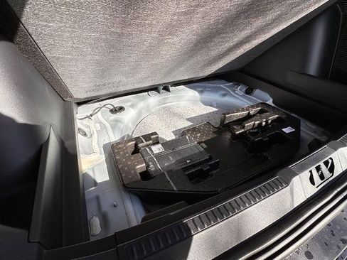 New 2025 Ford Bronco Sport Heritage w/ Convenience Package image 28